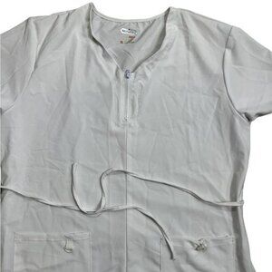 𝅺Scrubaid Four Way Stretch White Scrub Top Women's Size XL like new